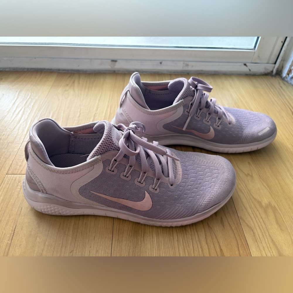 Women’s Nike “Elemental Rose Purple” running shoes. Size 7.5